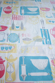 Vintage 1950s Kitchen Print Tablecloth