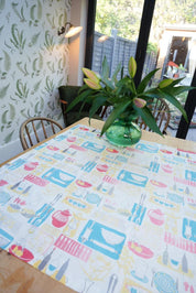 Vintage 1950s Kitchen Print Tablecloth