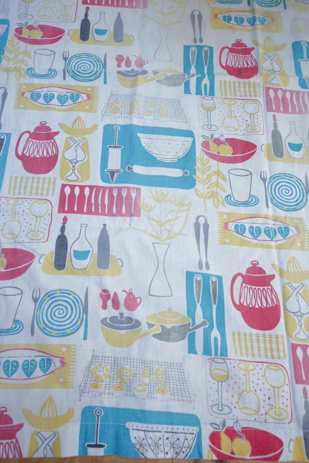 Vintage 1950s Kitchen Print Tablecloth