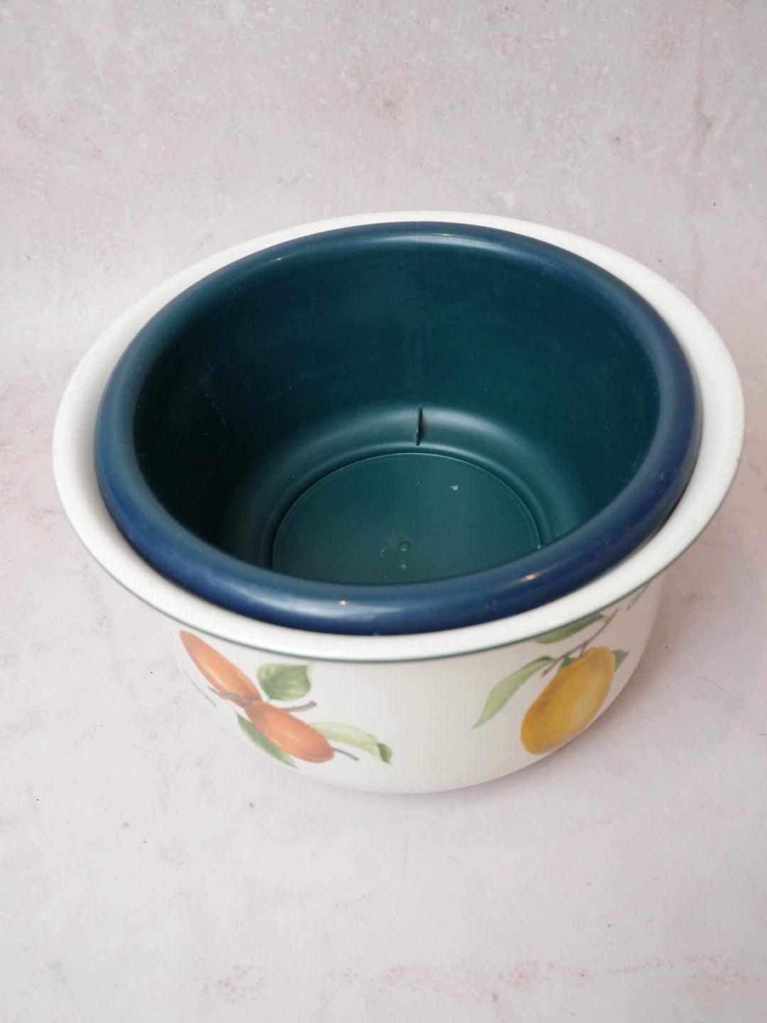 Vintage Habitat Jardin de France Enamel Planter
