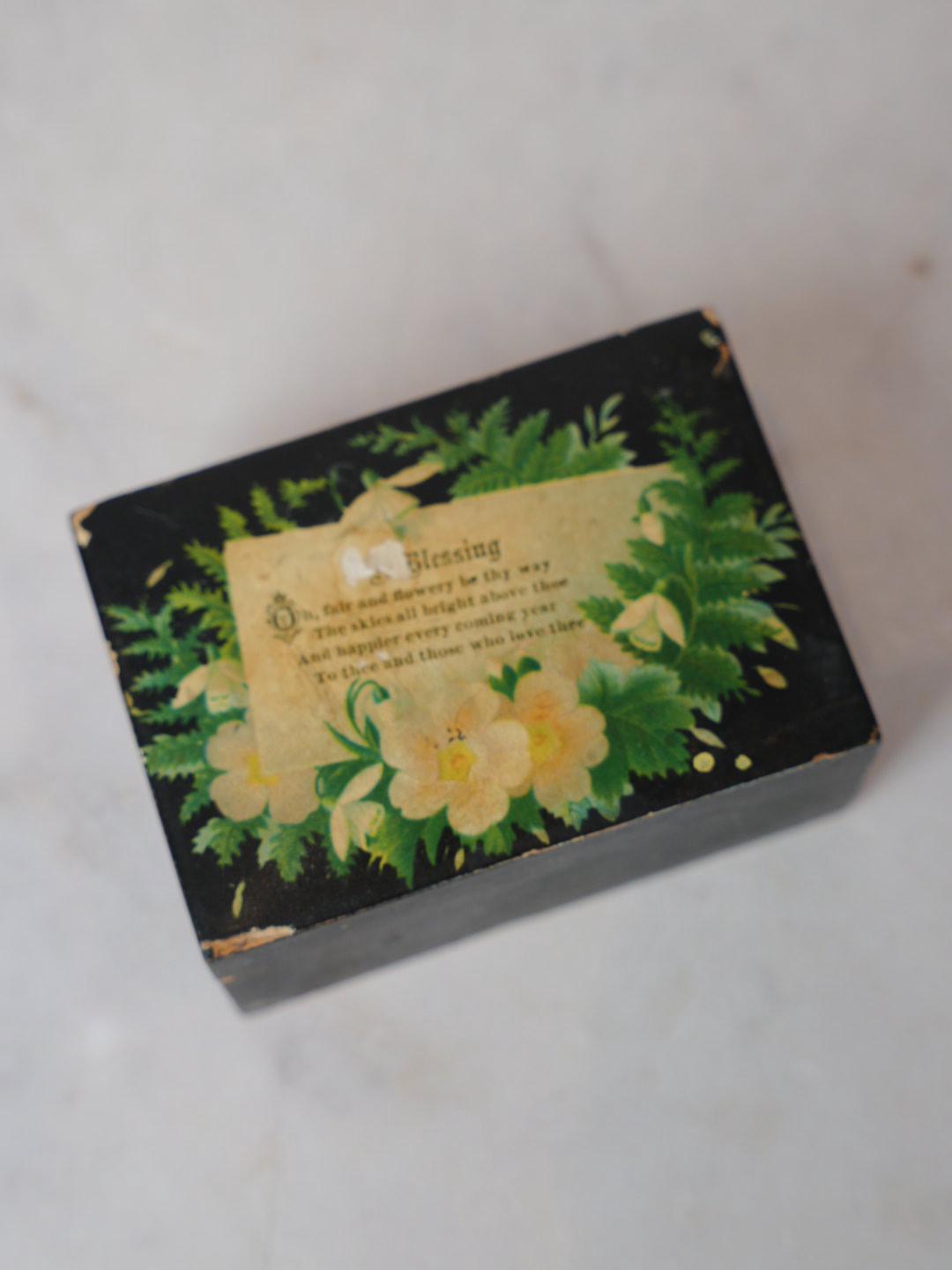 Victorian Papier Mâché Trinket Box
