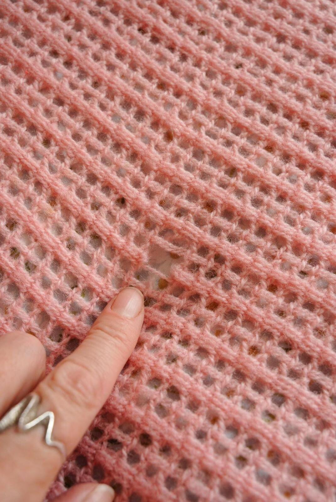 Vintage Pink Crochet Bed Throw