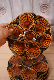 Oyster plates - Sarreguemines - small chip