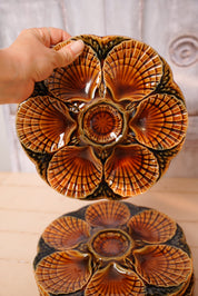 Oyster plates - Sarreguemines - small chip