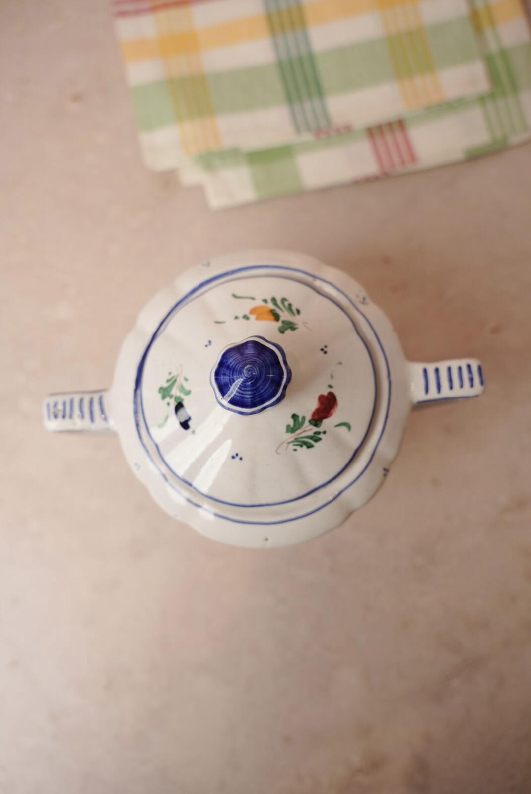 Deruta Italian Majolica Sugar Bowl