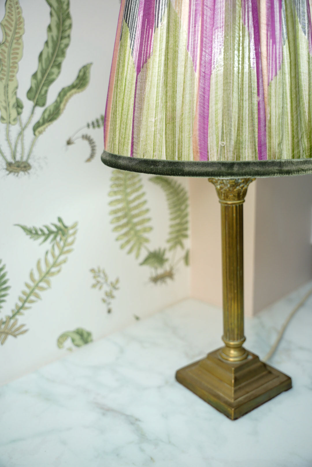Frahm_House_lamp.jpg