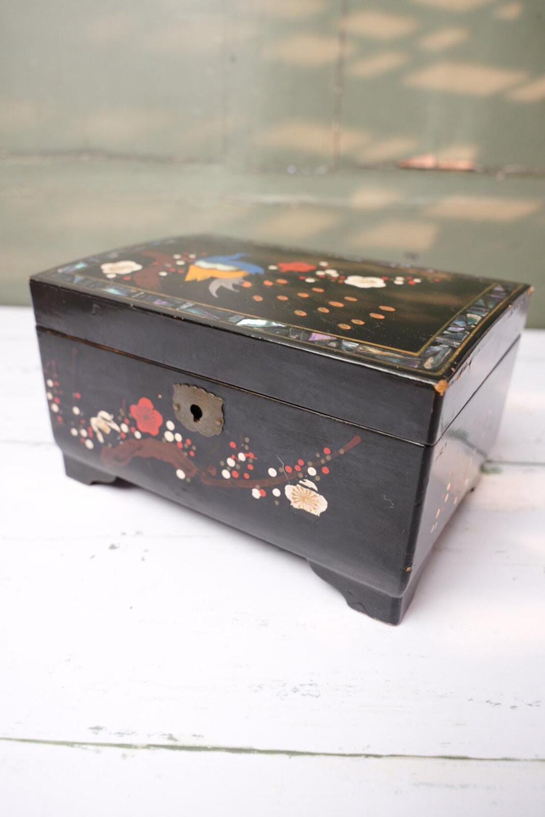 Japanese Lacquer Jewellery Box
