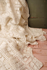 Vintage Cream Crochet Bed Throw