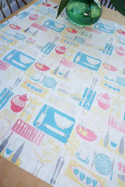Vintage 1950s Kitchen Print Tablecloth