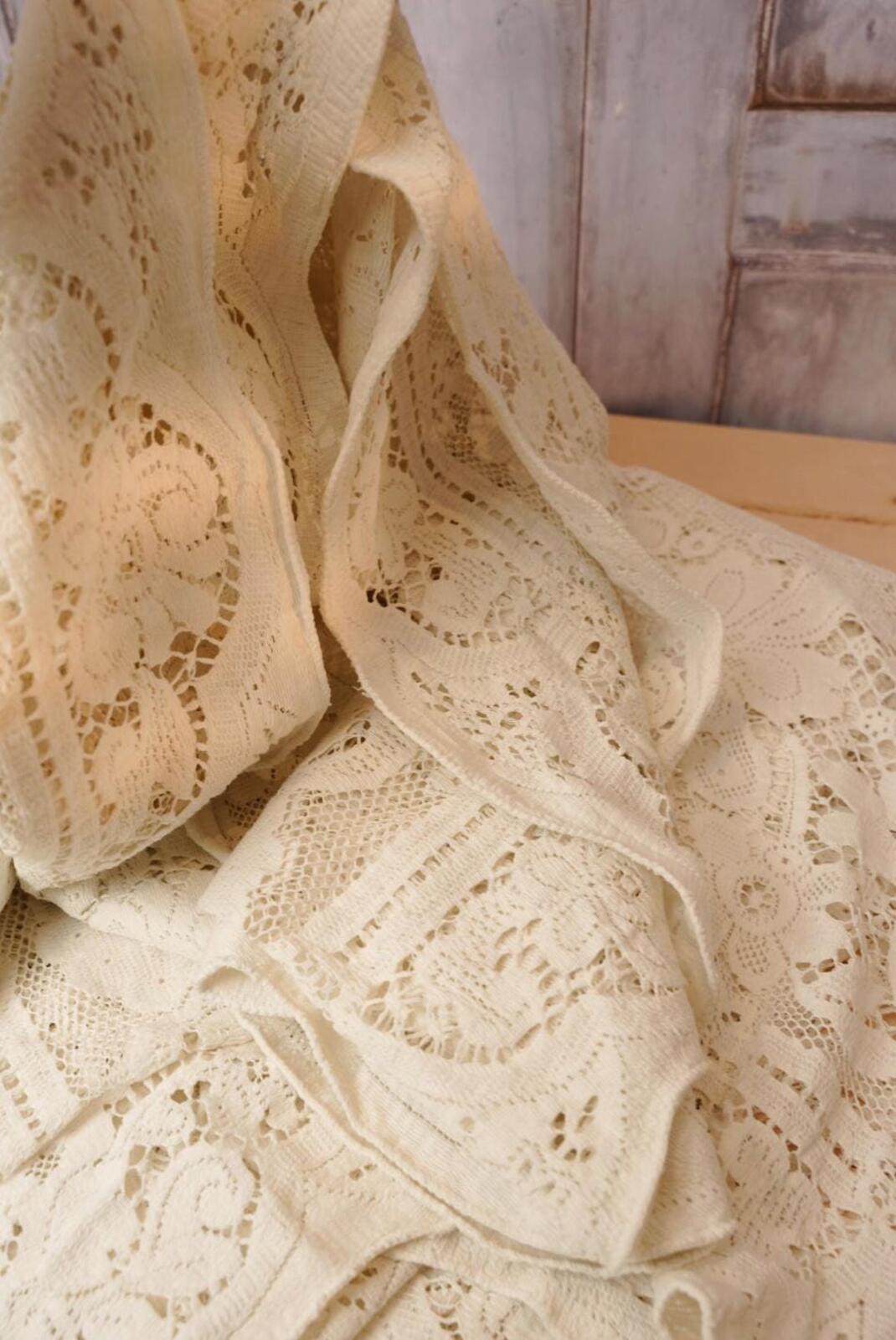 Vintage White Lace Tablecloth