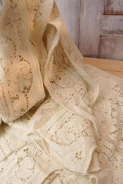 Vintage White Lace Tablecloth