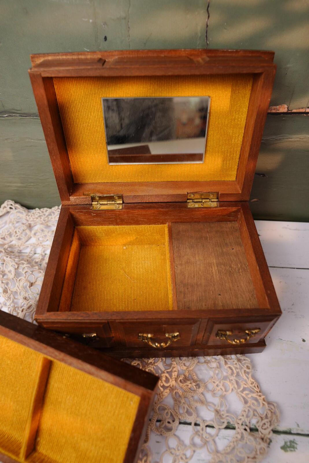 Laurel Wooden Music Box Made in Japan
